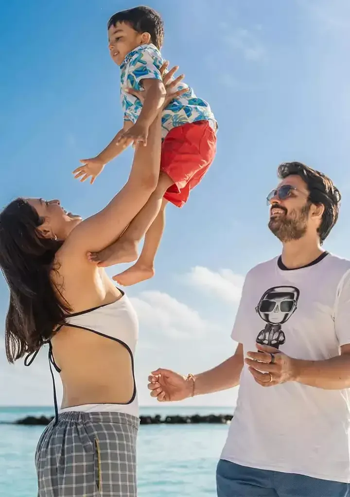 தனது பிறந்தநாளை மாலத்தீவில் கொண்டாடிய நடிகை!