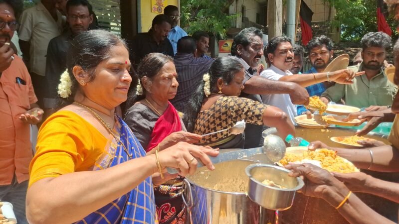 காஞ்சிபுரத்தில் கலைஞர் நினைவுநாளை முன்னிட்டு அறுசுவை விருந்து