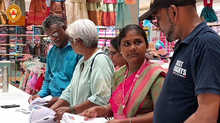 வணிக நிறுவனங்களில் குழந்தை தொழிலாளர்களா?: அதிகாரிகள் திடீர் சோதனை