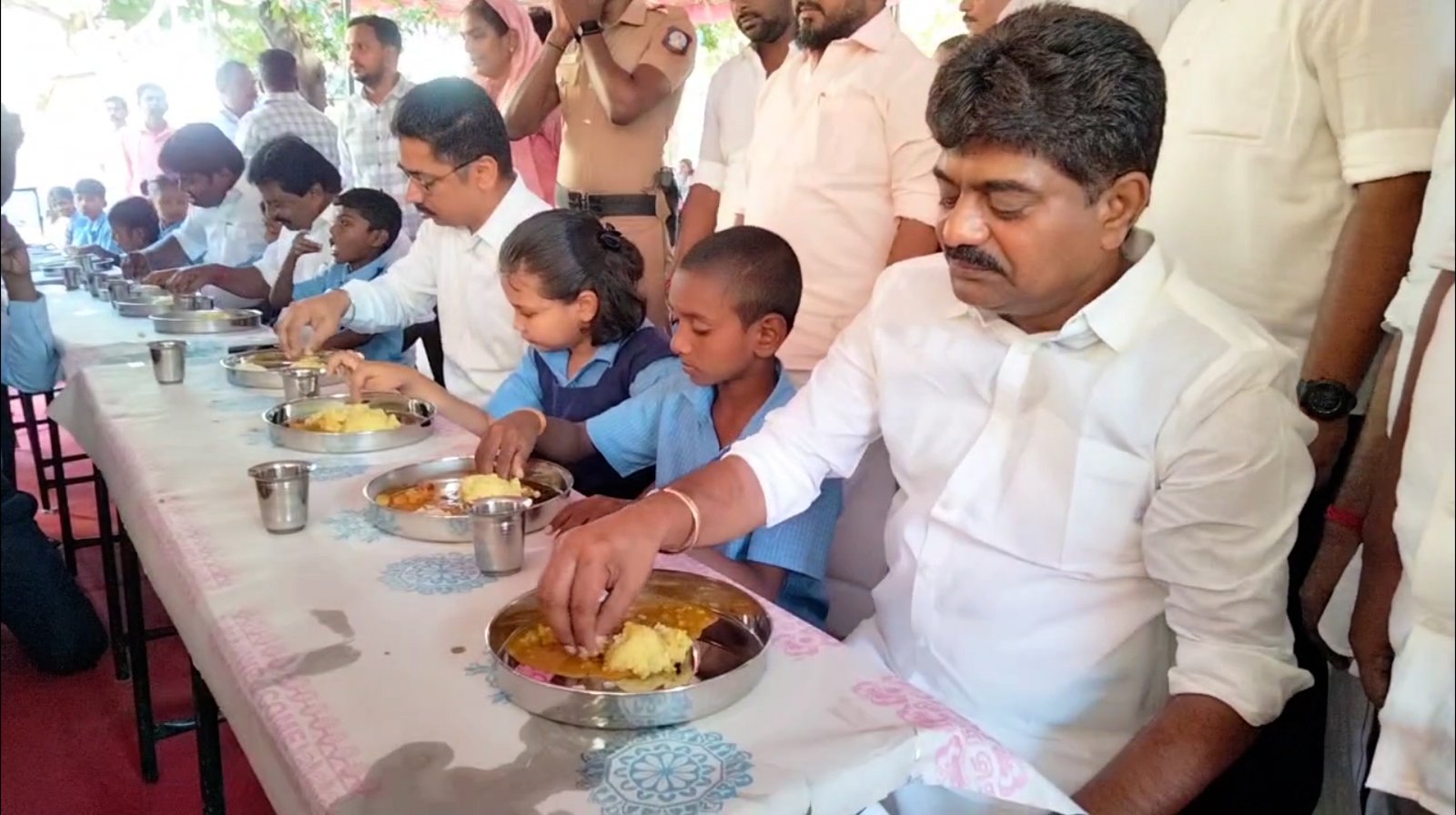 ராமநாதபுரத்தில் காலை உணவு திட்டம்