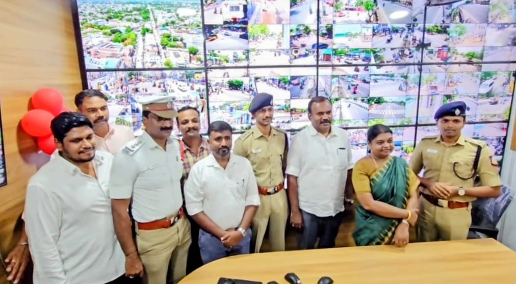 தூத்துக்குடி மாவட்ட ஒருங்கிணைந்த நவீன காவல் கட்டுப்பாட்டு மற்றும் கண்காணிப்பு மையம் திறப்பு