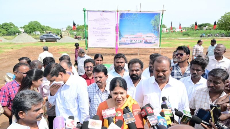 பல மாநிலங்களில் லட்சக்கணக்கான மக்களின் வாக்குரிமை பறிக்கப்பட்டுள்ளது – கனிமொழி MP