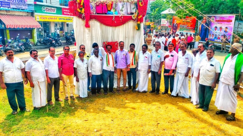 நன்னீர் நாயகன் குரூஸ் பர்னாந்து 156 ஆவது பிறந்தநாள் : தூத்துக்குடியில் காங்கிரசார் மரியாதை