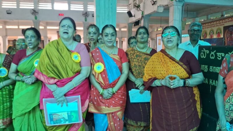 காஞ்சிபுரம் சங்கர மடத்தில் சிறப்பு பஜனை