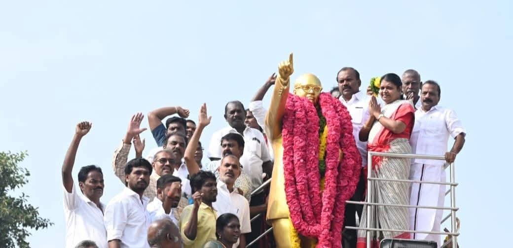 தூத்துக்குடியில் அம்பேத்கரின் திருவுருவ சிலைக்கு அமைச்சர் கீதா ஜீவன் தலைமையில் மரியாதை