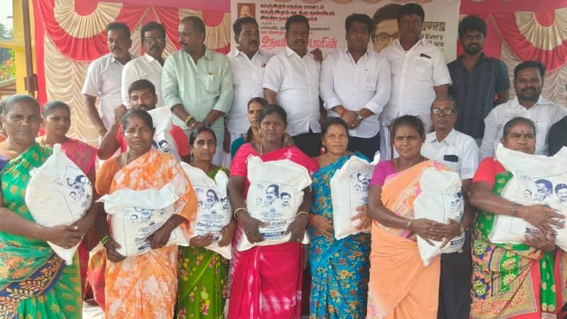 காஞ்சிபுரத்தில் உயநிதிஸ்டாலின் பிறந்தநாளை முன்னிட்டு நலத்திட்ட உதவிகள்