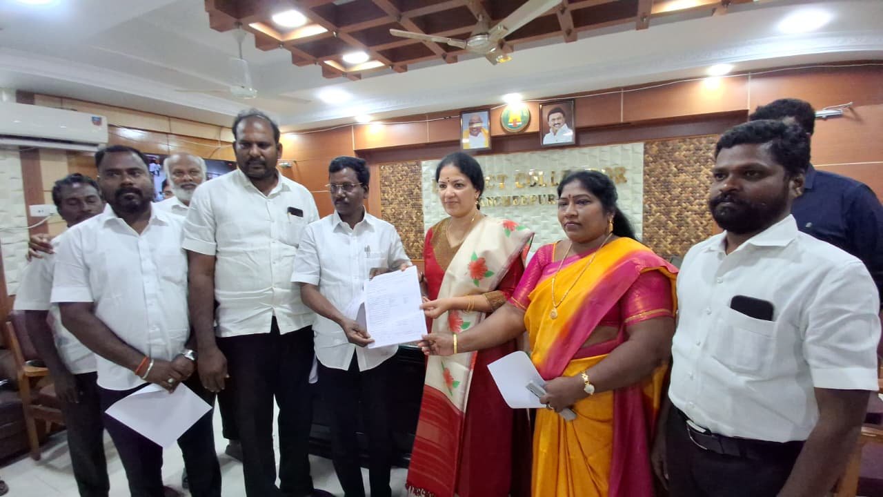 காஞ்சிபுரத்தில் வரைவு வாக்காளர் பட்டியல் வெளியீடு: 2,74,274 வாக்காளர்கள் நீக்கம்