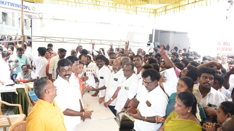 ராமநாதபுரம் சட்டமன்ற தொகுதியில் போட்டியிட கலைப்பிரிவு செயலாளர் ராமநாதன் மனு