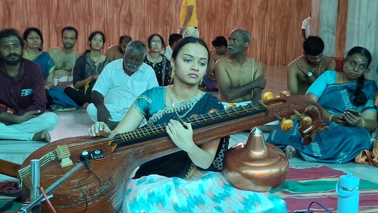 காஞ்சிபுரம் சங்கர மடத்தில் மார்கழி மாத கச்சேரி