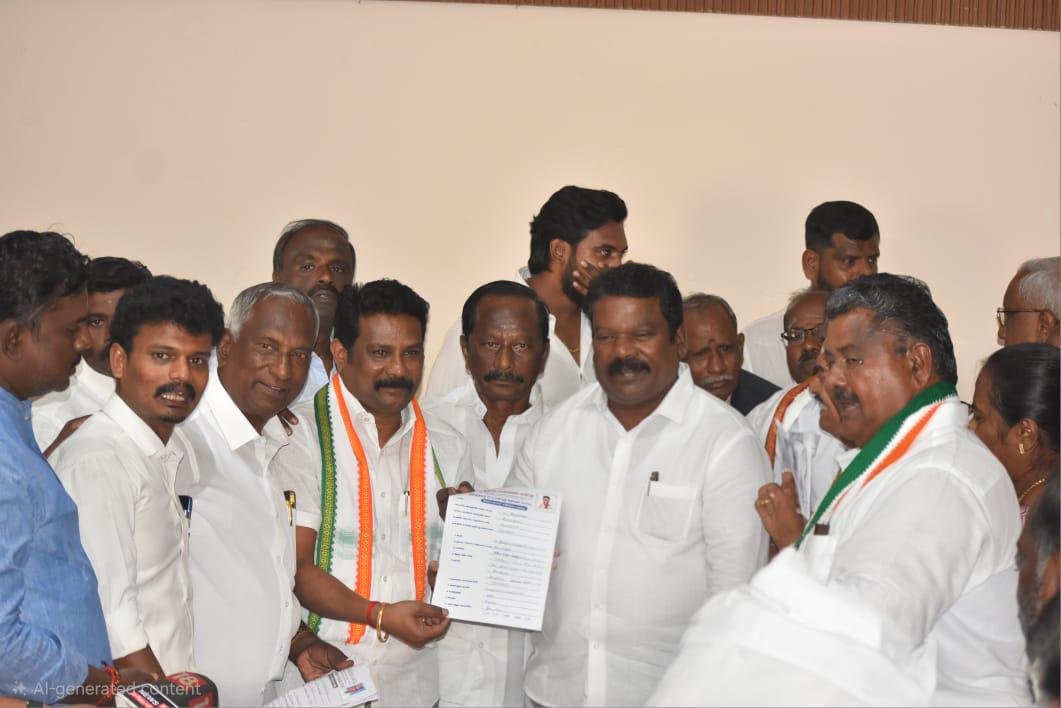 சட்டமன்ற தேர்தலில் போட்டியிட ராமநாதபுரம் மாவட்ட காங்கிரஸ் பொறுப்புக் குழு உறுப்பினர் விருப்ப மனு