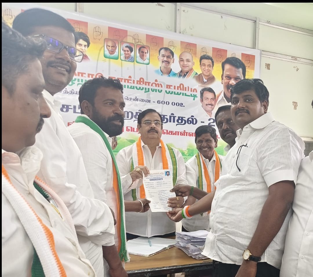 சட்டமன்றத் தேர்தலில் போட்டியிடுவதற்காக காஞ்சிபுரம் வழக்கறிஞர் பிரிவு மாநில பொதுச் செயலாளர் விருப்ப மனு