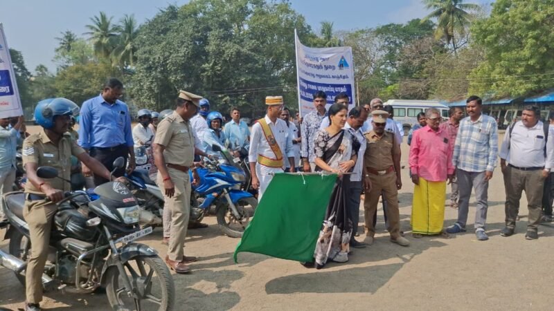 காஞ்சிபுரத்தில் சாலை விபத்துகளை குறைக்கும் வகையில் விழிப்புணர்வு பேரணி