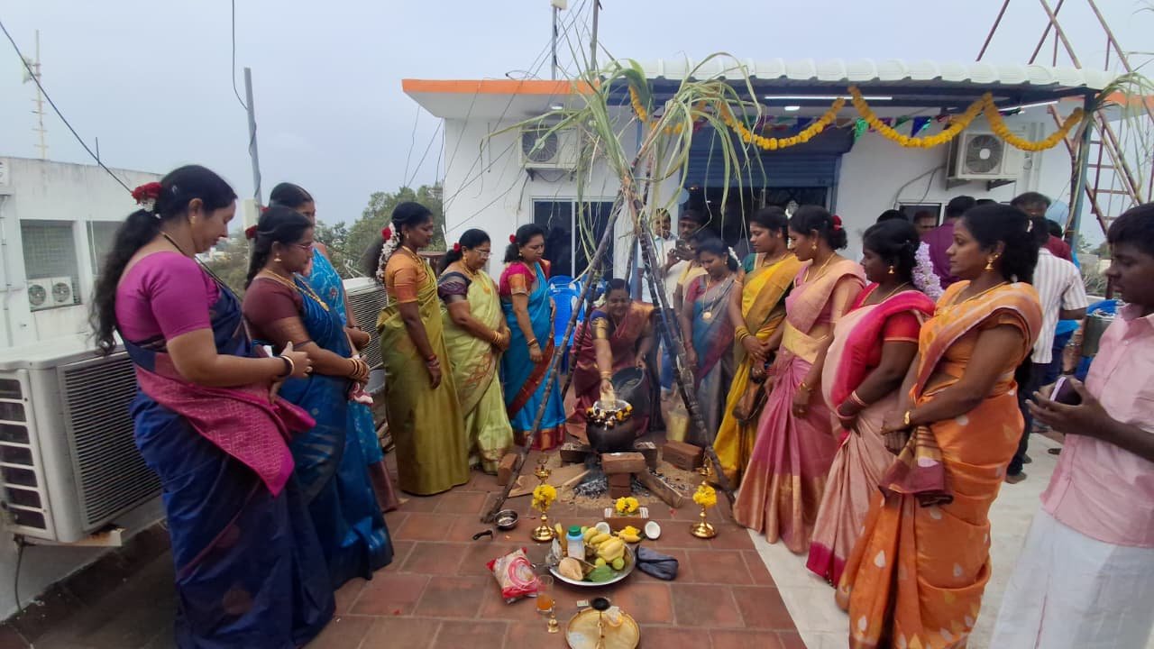 காஞ்சிபுரம்: இந்திய தேசிய ரியல் எஸ்டேட் பில்டர்ஸ் நல சங்கம் சார்பில் சமத்துவ பொங்கல்