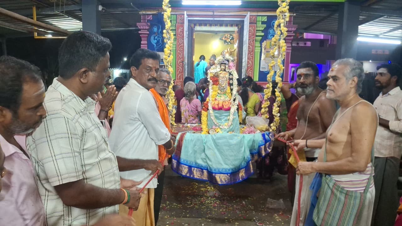 ஓரிக்கை ஶ்ரீ திரௌபதி அம்மன் ஆலயத்தில் ஊஞ்சல் சேவை உற்சவம்