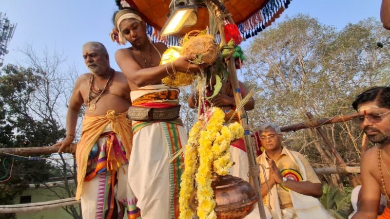 காஞ்சிபுரம் ஸ்ரீ நகரீஸ்வரர் கோவில் கும்பாபிஷேகம்: பக்தர்கள் சாமி தரிசனம்