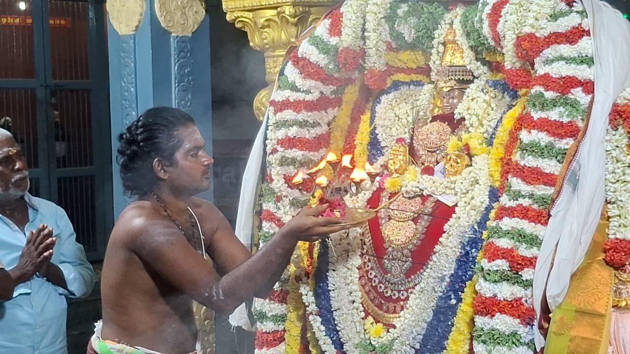 காஞ்சிபுரம் முத்தீஸ்வரர் ஆலயத்தில் பங்குனி உத்திர திருக்கல்யாணம் உற்சவம்