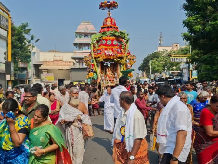 காஞ்சிபுரம் கச்சபேஸ்வரர் சித்திரை உத்திர திருத்தேர் உற்சவம்