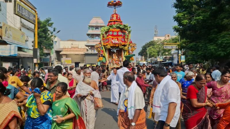 காஞ்சிபுரம் கச்சபேஸ்வரர் சித்திரை உத்திர திருத்தேர் உற்சவம்