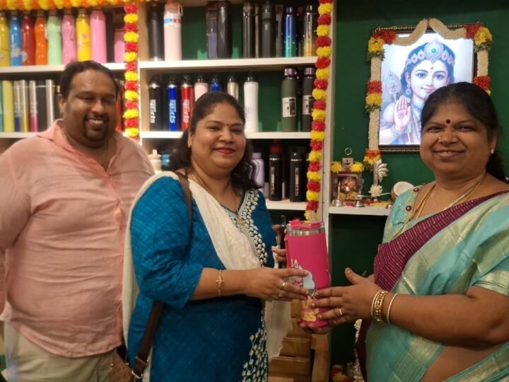 காஞ்சிபுரத்தில் “ரமீஸ் கல்கத்தா ஸ்டோர்” பிரம்மாண்ட திறப்பு – பரிசுப் பொருட்கள் மொத்த விலையில் விற்பனை