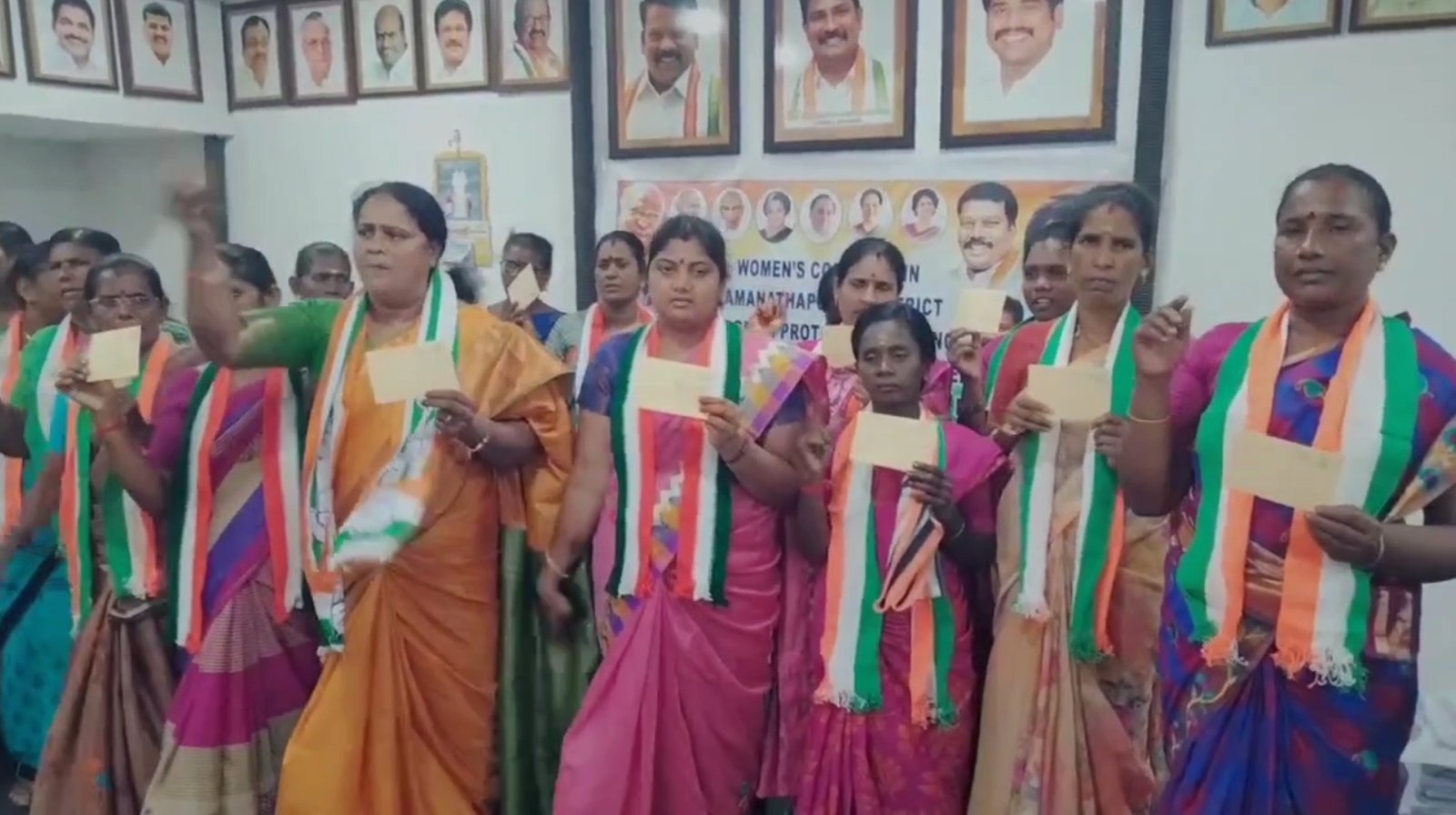 33% Women Reservation Signature Campaign Held in Ramanathapuram by Mahila Congress