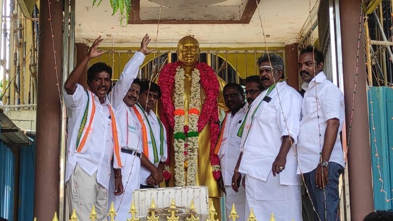 காஞ்சிபுரத்தில் காமராஜர் பிறந்தநாள்: காங்கிரஸ் மாநகர 4-வது பகுதி சார்பில் சிறப்பு அன்னதானம்