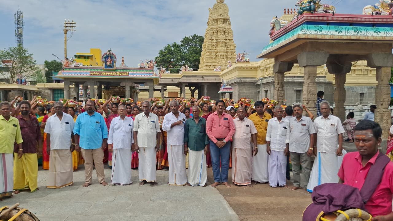 காஞ்சிபுரம் ஆதி பீடா பரமேஸ்வரி காளிகாம்பாள் ஆலயத்தில் 25ஆம் ஆண்டு ஆடி திருவிழா