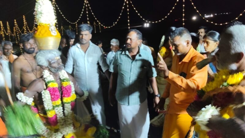 ராமநாதபுரம் உடைச்சியார் வலசை பெரிய முத்து மாரியம்மன் ஆலய முளைக்கொட்டு உற்சவ விழா கோலாகலம்