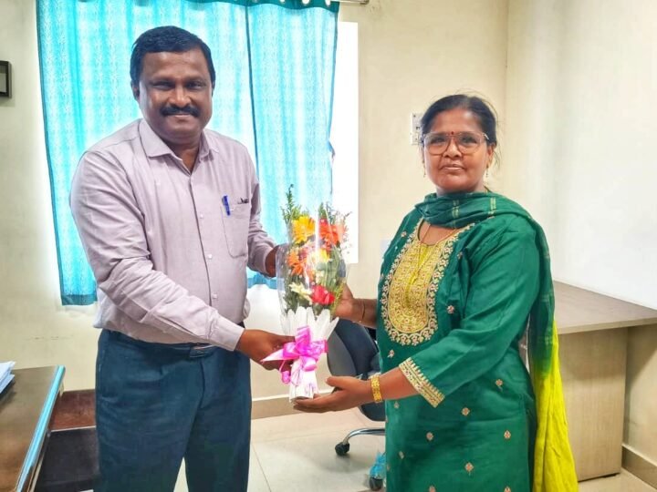 தூத்துக்குடி மீன்வள இணை இயக்குநரை சந்தித்த மகிளா காங்கிரஸ் மாவட்டத் தலைவர் ப்ரீத்தி வினோத் – மீனவர் நலத்திட்டங்கள் விரைவுபடுத்த கோரிக்கை
