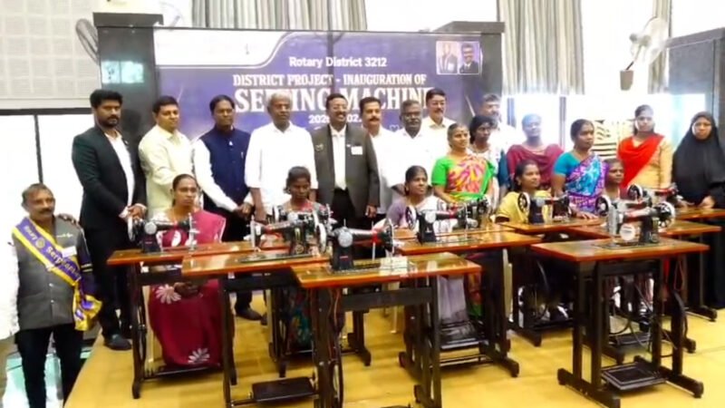 நெல்லையில் ரோட்டரி அறக்கட்டளை கருத்தரங்கில் 360 பெண்களுக்கு தையல் இயந்திரங்கள் வழங்கல்