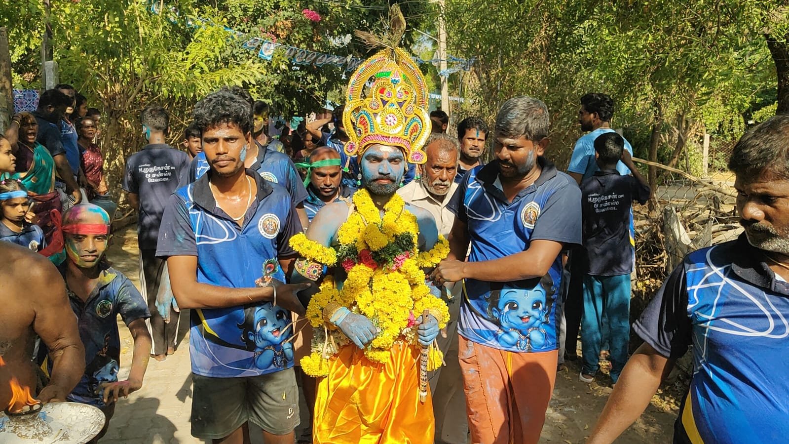 ராமநாதபுரம் மேலமடையில் 52-வது ஆண்டு கிருஷ்ண ஜெயந்தி விழா – உறியடி, வழுக்கு மரம் ஏறும் நிகழ்ச்சி