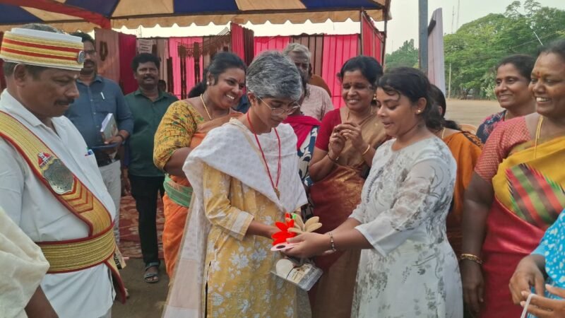 காஞ்சிபுரம் மகளிர் சுய உதவிக் குழுக்கள் கண்காட்சி