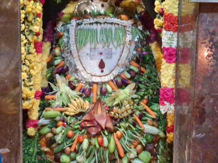 காஞ்சிபுரம் கைலாசநாதர் ஆலயத்தில் மகா அன்னாபிஷேக விழா